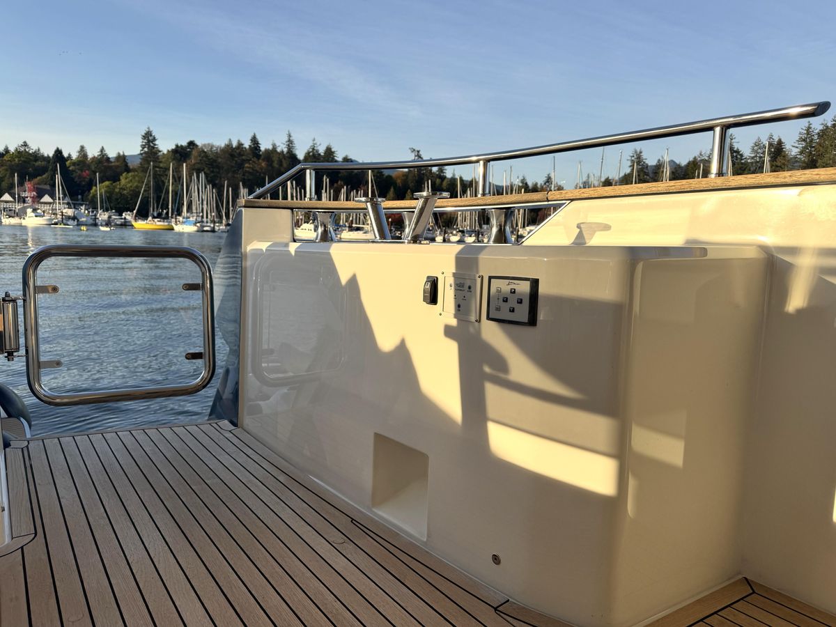 2020 Monte Carlo Yachts 70 