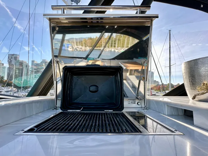 Salve Sol Yacht Photos Pics 