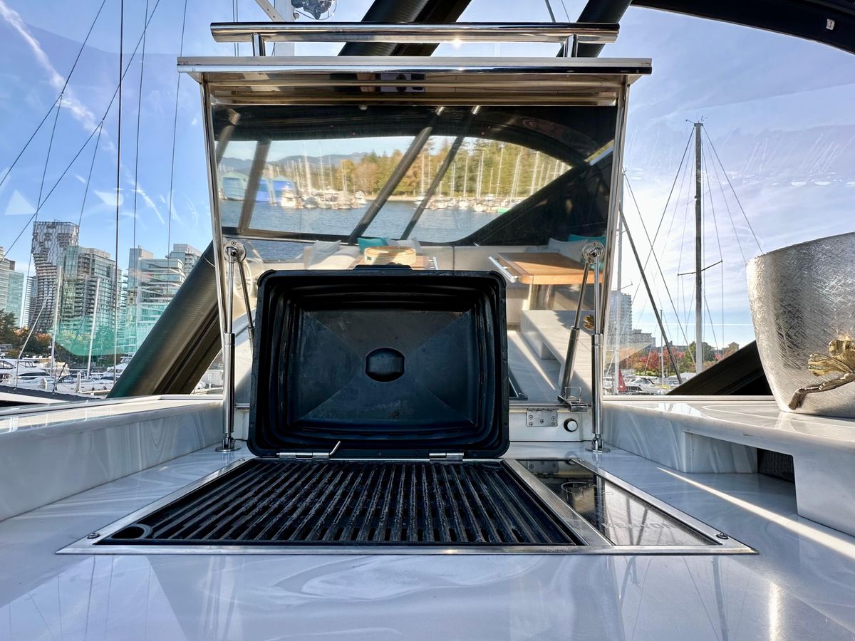 2020 Monte Carlo Yachts 70 