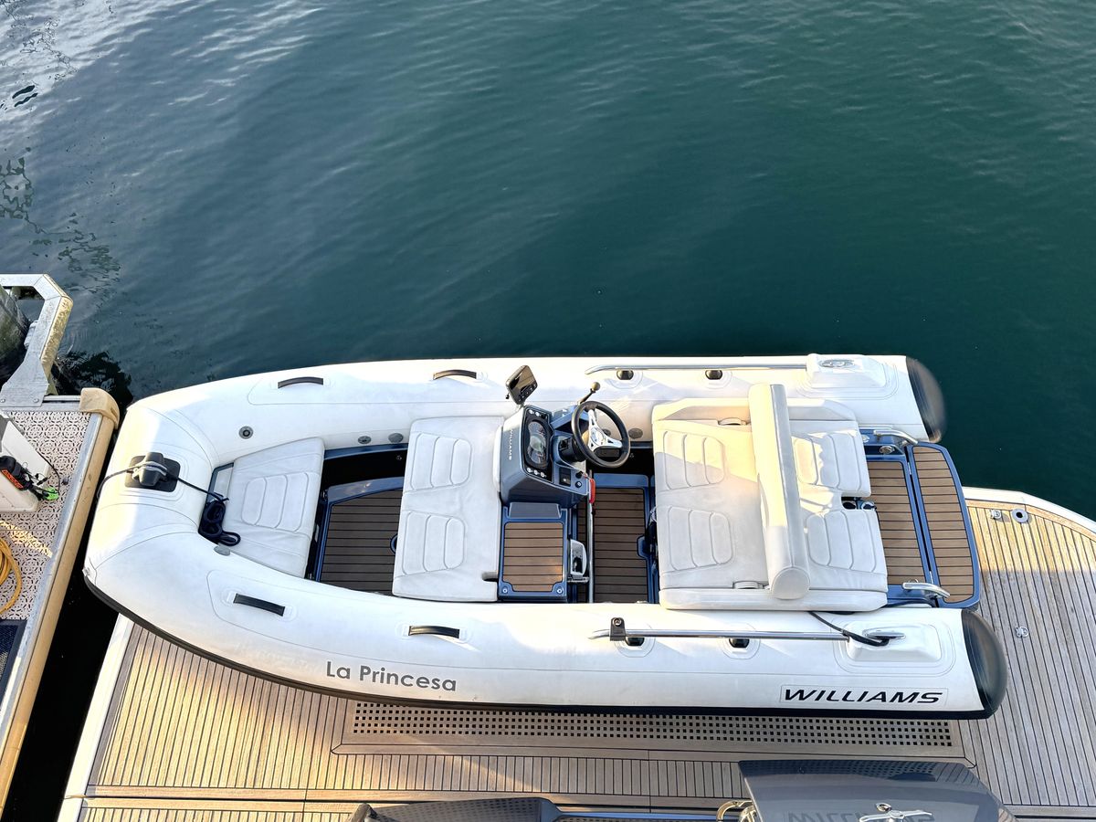 2020 Monte Carlo Yachts 70 