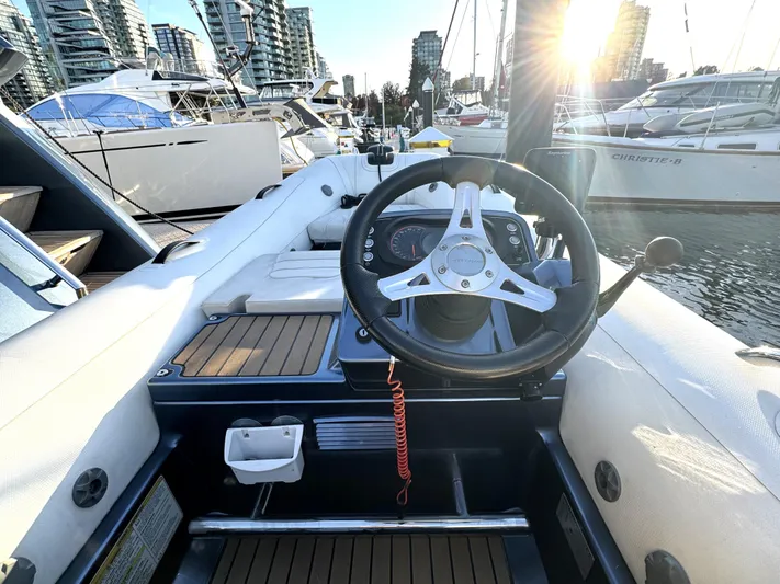 Salve Sol Yacht Photos Pics 