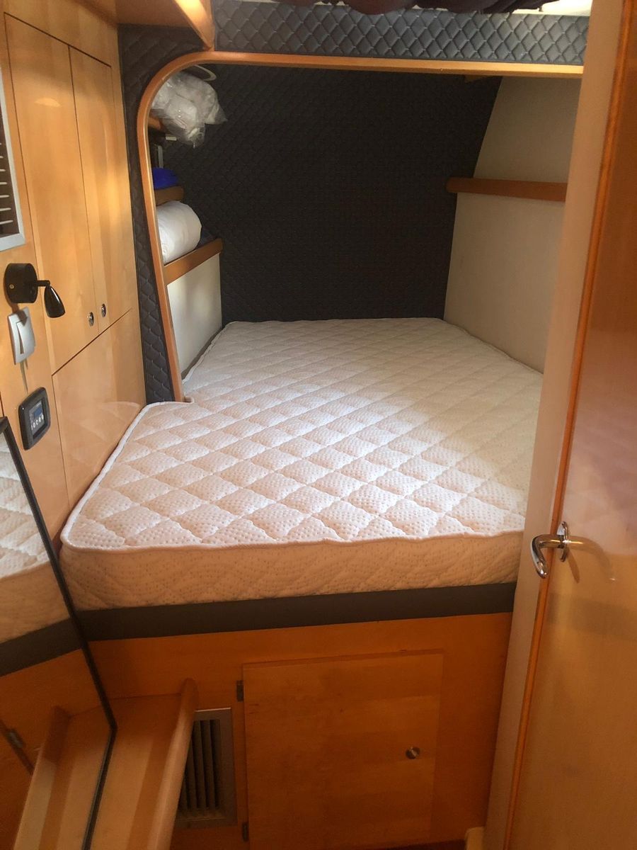 2009 Fountaine Pajot 46 