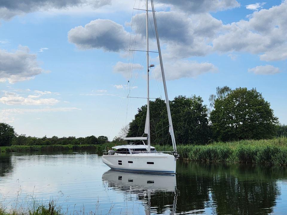 2025 Moody 48 DS Cruiser for sale YachtWorld