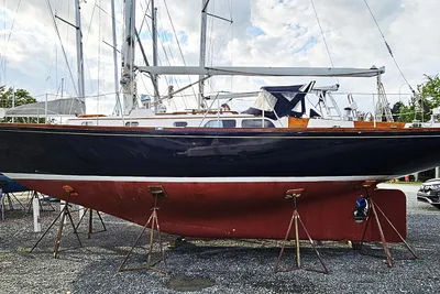 Hinckley Bermuda 40