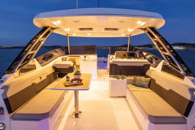 2025 Aquila 32 Sport