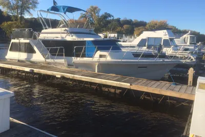 Bluewater 42 Coastal Cruiser