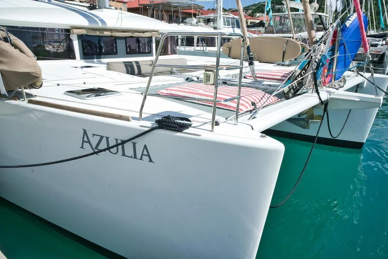 Azulia II Yacht Photos Pics 