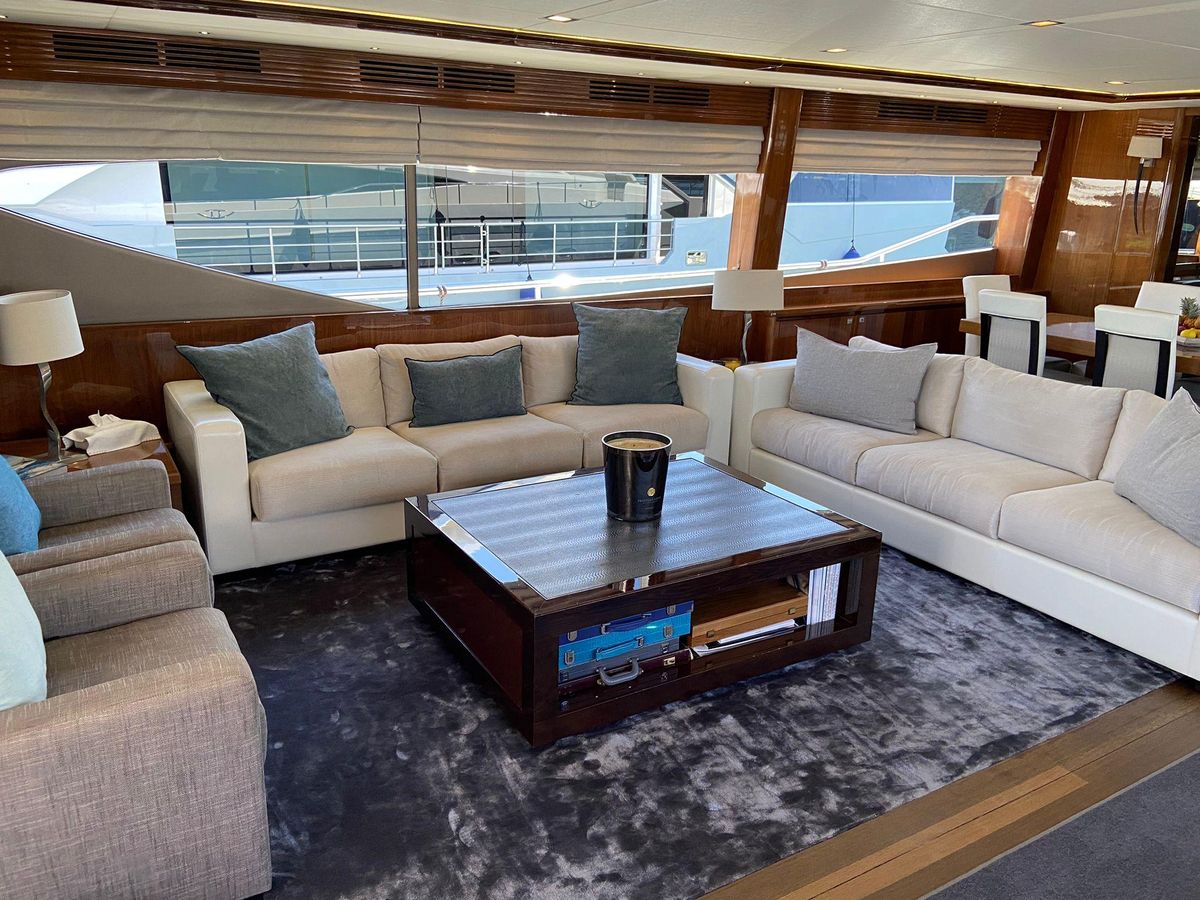 2013 Princess 98 
