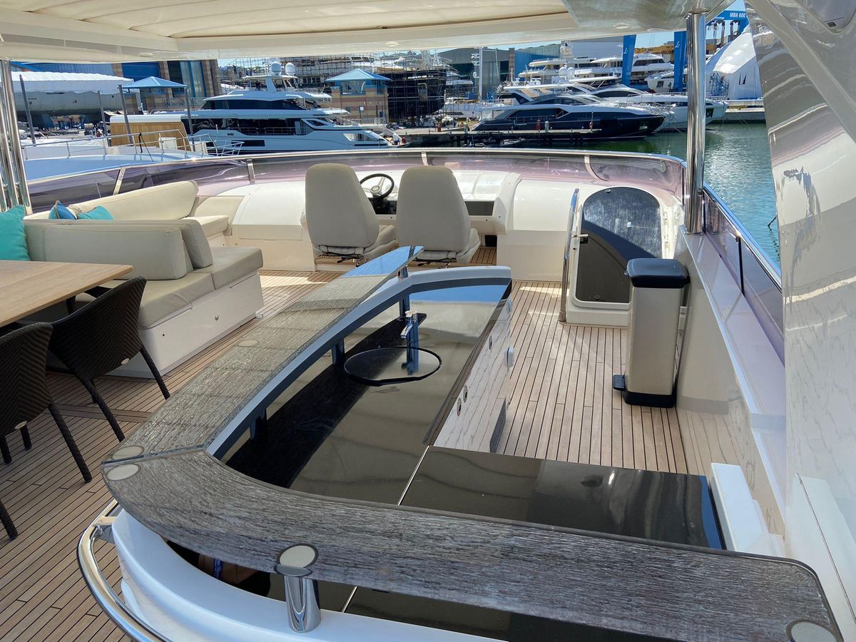 2013 Princess 98 