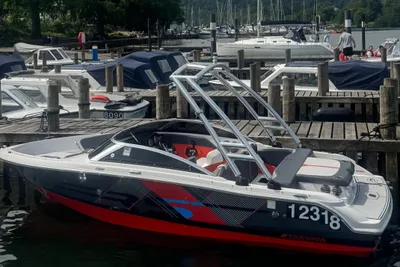 2017 Four Winns H180RS