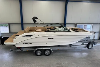 2023 Sea Ray SDX 250