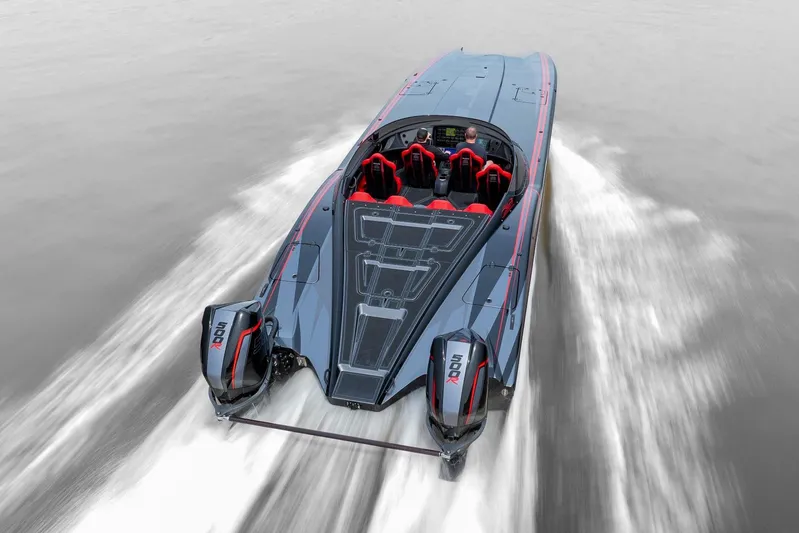  Yacht Photos Pics High-speed MTI 440X powerboat cruising on water, 2025 model, sleek design.