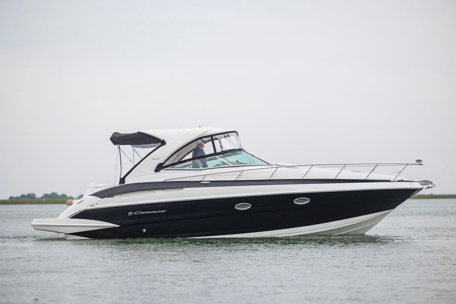 2020 Crownline 350 SY