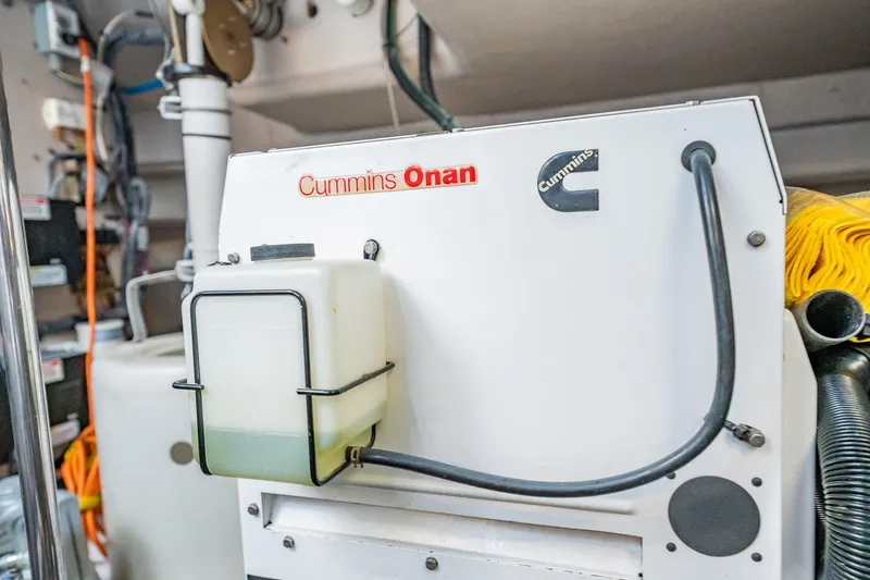 No Shoes Yacht Photos Pics 