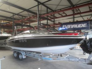 2005 Four Winns 210 Horizon