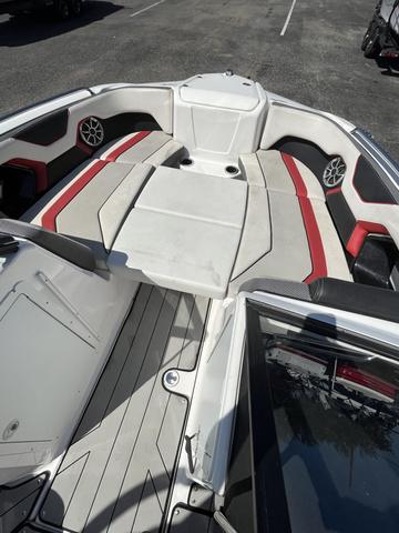 2020 Yamaha Boats 212X Ski and Wakeboard for sale - YachtWorld