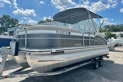 Harris Cruiser 230