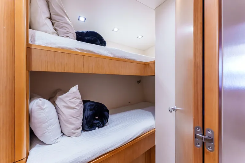 Second Wind Yacht Photos Pics 