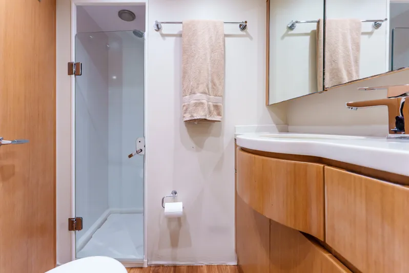 Second Wind Yacht Photos Pics 