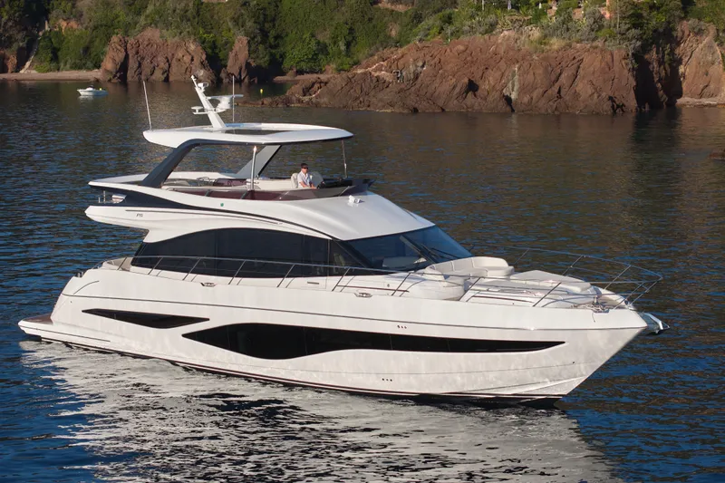  Yacht Photos Pics Photo of the boat in question