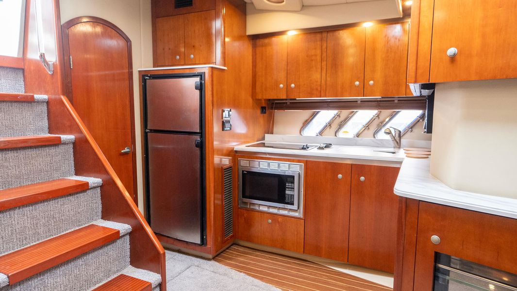 2009 Cruisers Yachts 460 Express