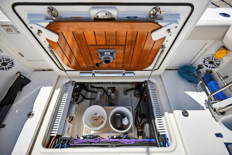 Fishful Thinking Yacht Photos Pics 