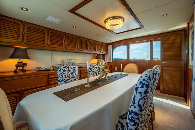 1985-90-cheoy-lee-motor-yacht