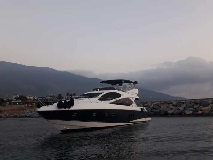 Yacht Photos Pics 