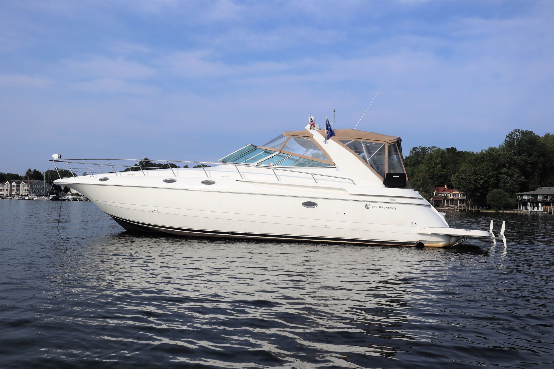 1997 cruisers yachts 4270 esprit