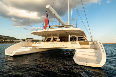 2007 Matrix Yachts Silhouette 760