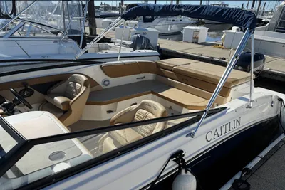 Sea Ray SPX 230 Outboard