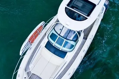 Chris-Craft Launch 38