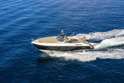 2018 Windy 39 Camira