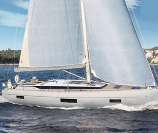 2023 Bavaria 37 Cruiser A/C