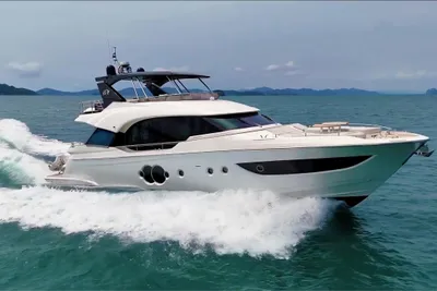 Monte Carlo Yachts MCY 70