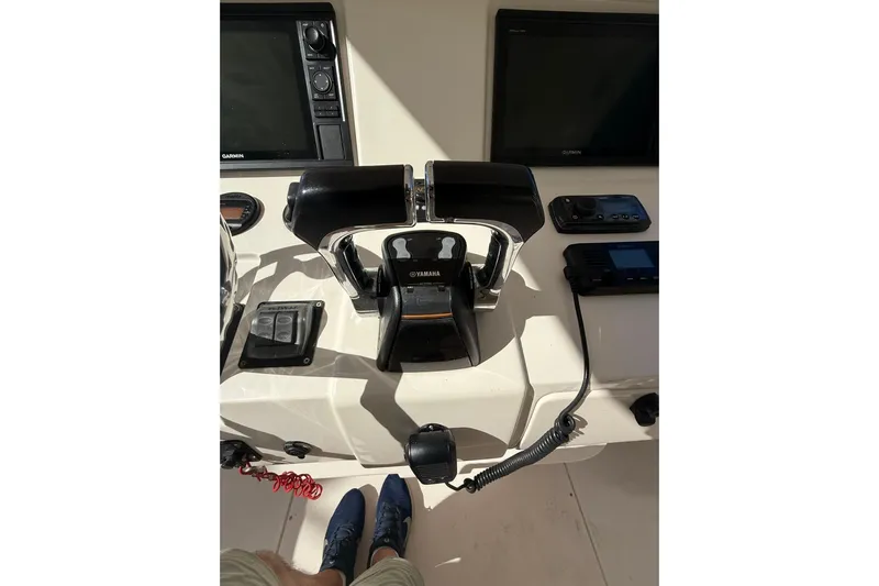  Yacht Photos Pics Control panel of a 2008 Intrepid 370 Cuddy boat with Yamaha throttle.