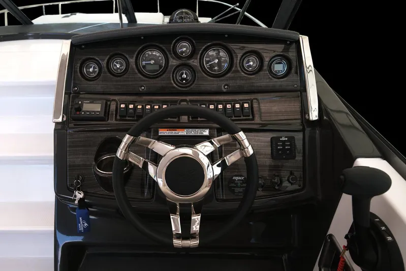  Yacht Photos Pics Manufacturer Provided Image