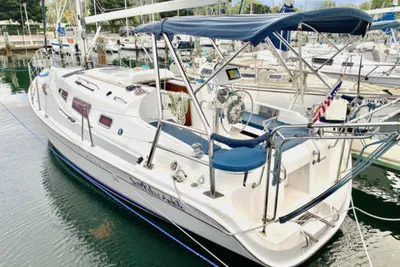 Hunter 33