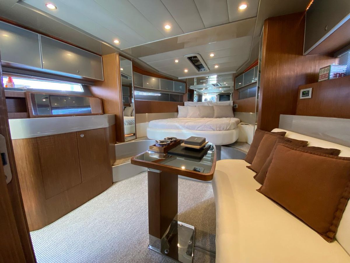 2006 Riva 44 