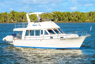 Custom Pelorus 44 Flybridge