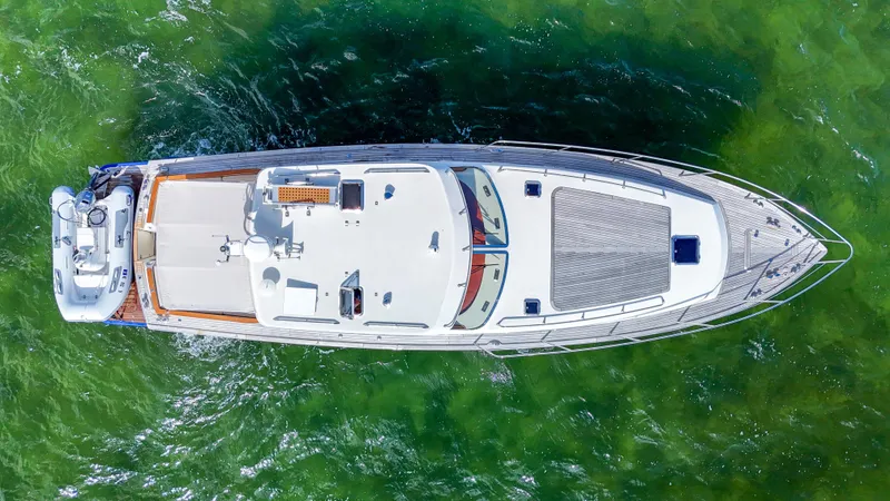  Yacht Photos Pics Aerial view of 2010 Revival 45 Gentlemans yacht on green water.