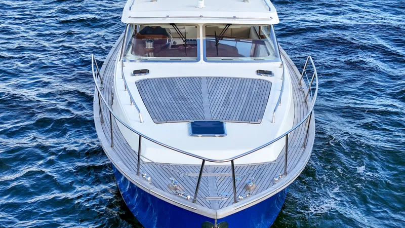  Yacht Photos Pics Front view of a 2010 Revival 45 Gentlemans yacht on the water.