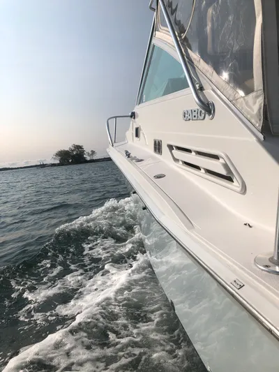 Legacy Yacht Photos Pics 