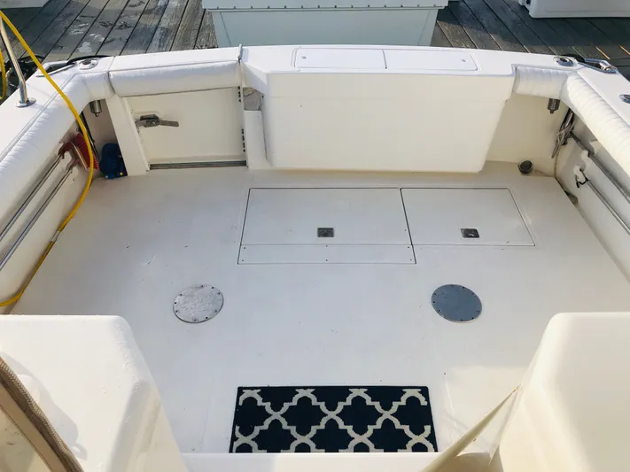 Legacy Yacht Photos Pics 