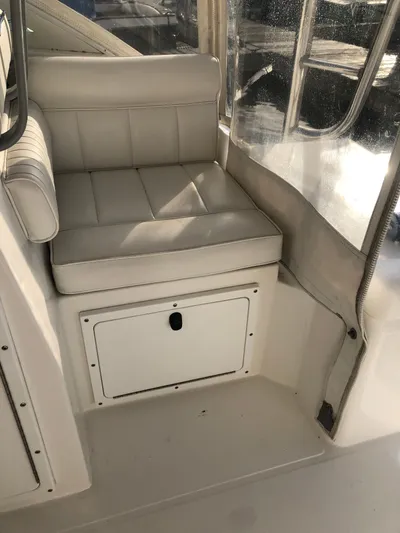 Legacy Yacht Photos Pics 