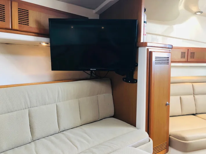 Legacy Yacht Photos Pics 