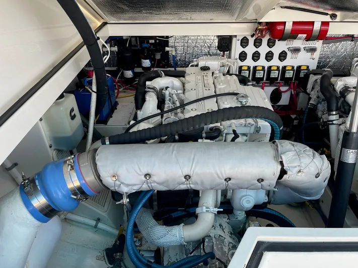 Legacy Yacht Photos Pics 