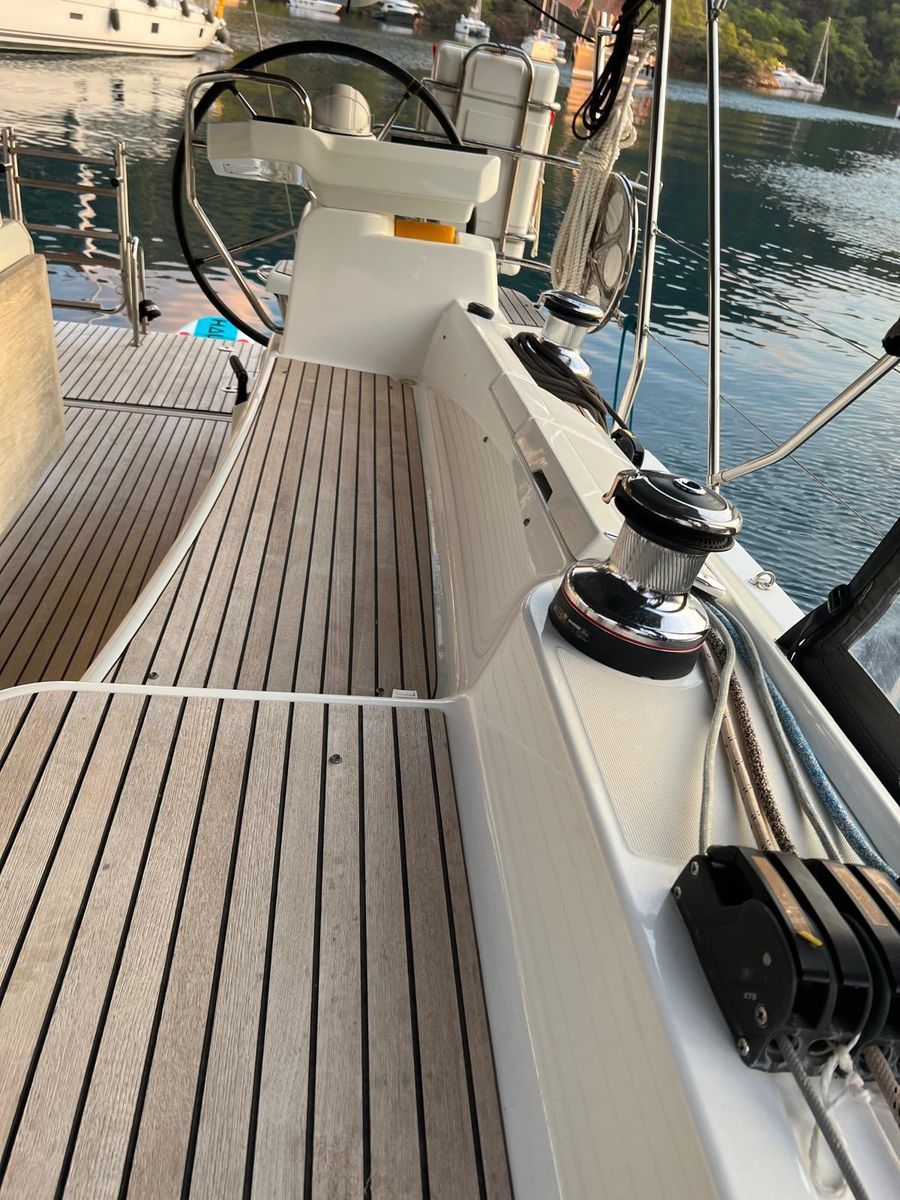2019 Jeanneau 50 