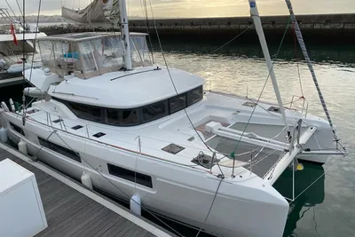 Lagoon 50