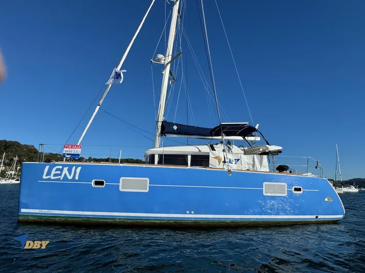 Leni Yacht Photos Pics 